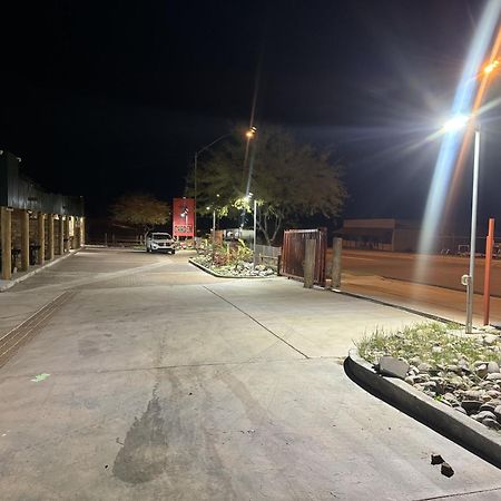 Zee Garden Motel Ajo ภายนอก รูปภาพ